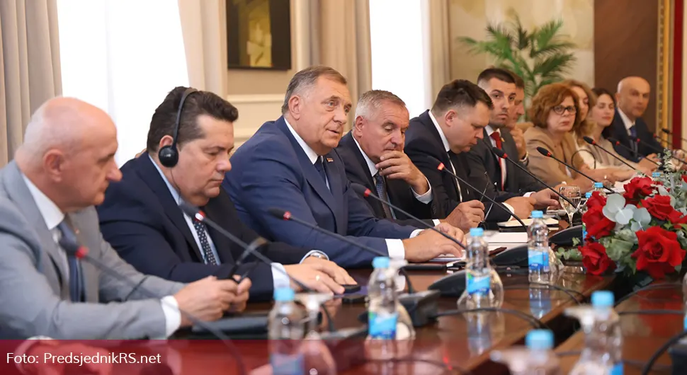 Састанак делегација.webp